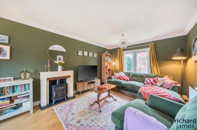 c07eafdeacb14d4b8cff3a58c6e59cd4