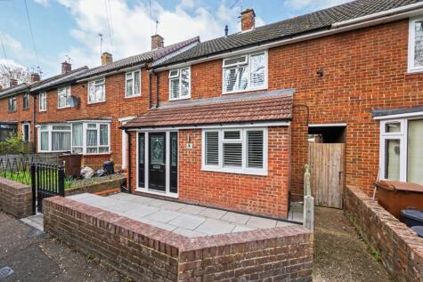 Edmunds Way, Rainham,
