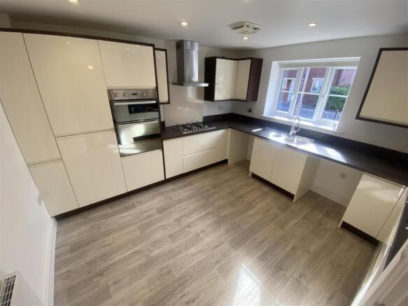 Kitchen 1