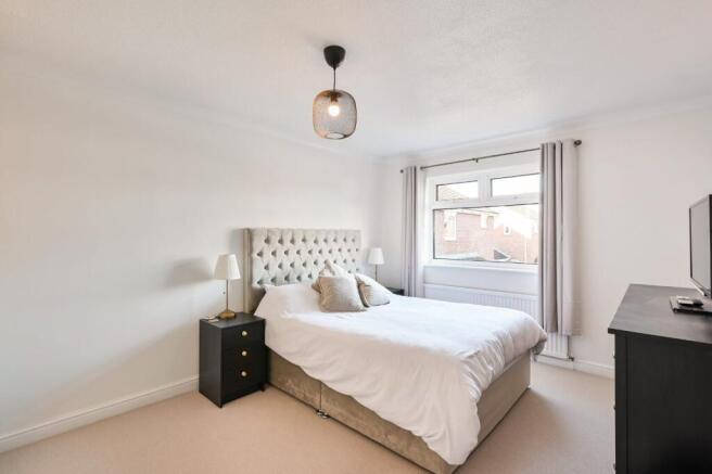 3 bed Detached for sale Image 8