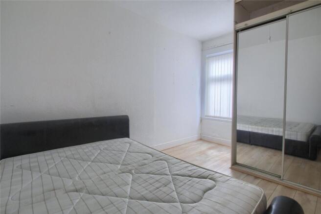 3 bed Terraced for sale Image 8