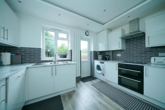 79-Batchwood-Drive-1029.jpg