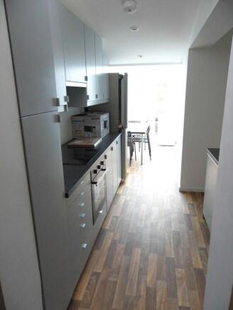 Photo 03
