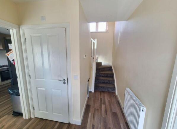 Lakeside Way, Old Calmore, SO40 2TD photo 4