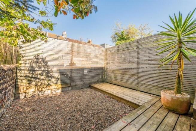 109a Shirley Street-6.jpg