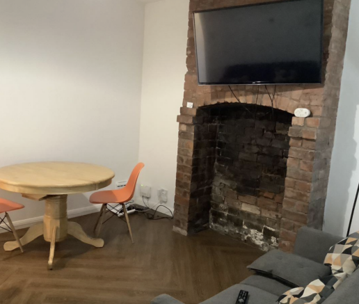 3 bed House to rent Image 6