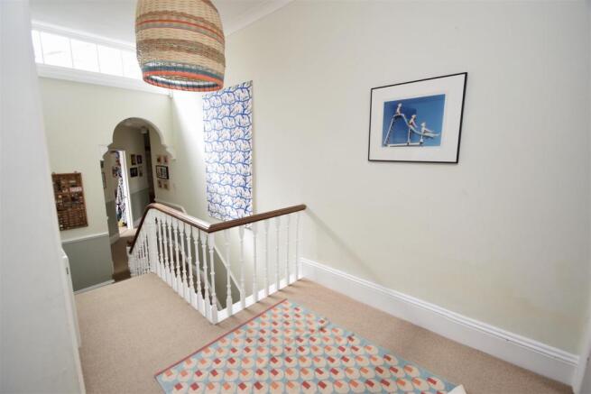 FRONT LANDING