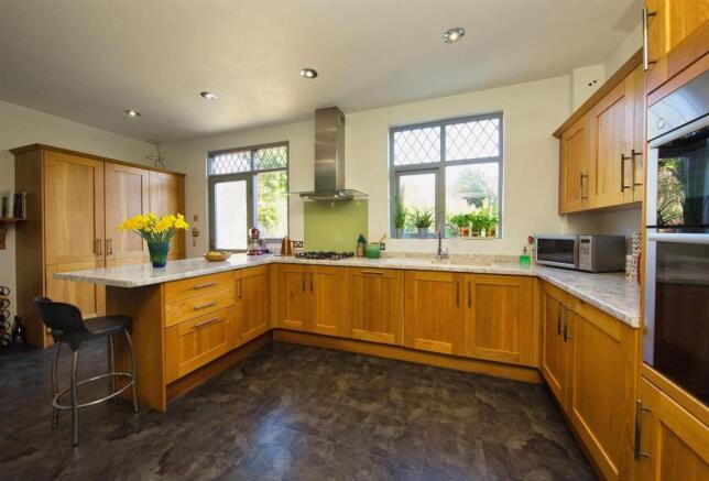 18 Lady Mary Rd 2316.jpg