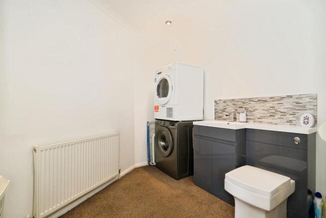 3 bed Detached for sale Image 11