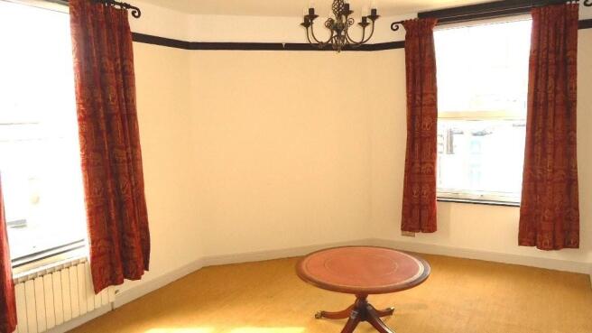 Bedroom/Lounge