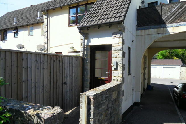 Photo 2