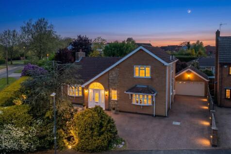 Slade Close, Nuneaton, CV11