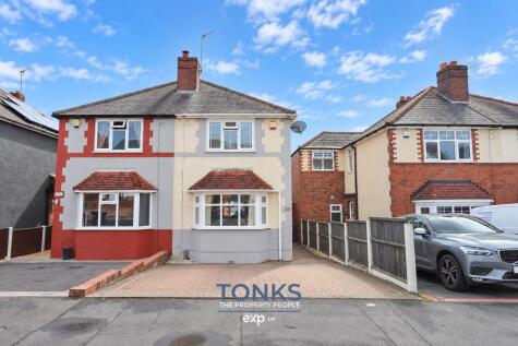 Crabourne Road, Dudley, DY2 0EH