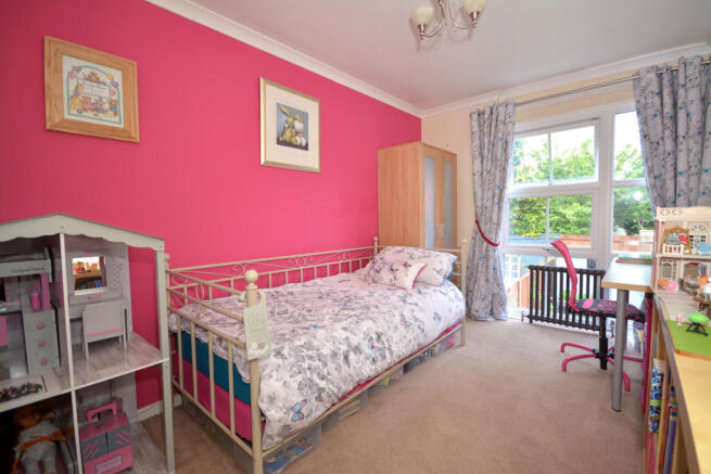 Photo 11