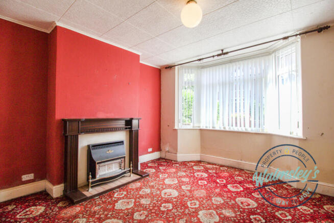 Sitting room with bay