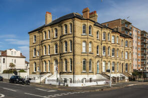 Flat 1, 171, Kingsway, Hove BN3 4GL