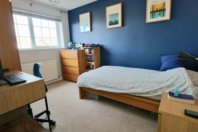 Bedroom 4 (Single)
