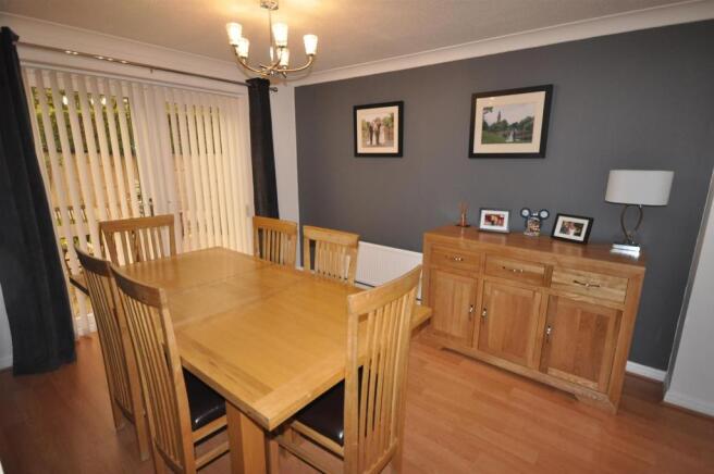 FURTHER VIEW OF THE DINING ROOM