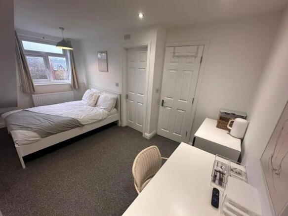 3 bed End of Terrace to rent Image 12
