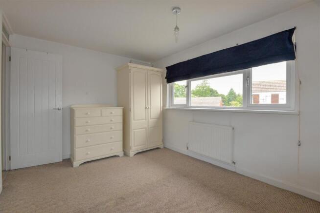 Bedroom1 2.jpg