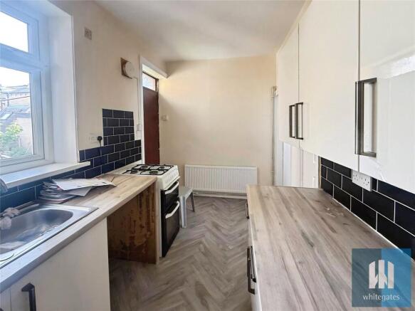 2 bed Terraced to rent Image 8