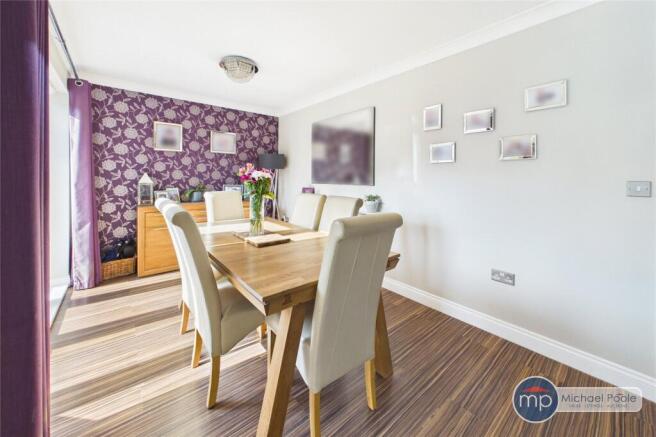 4 bed Detached for sale Image 5