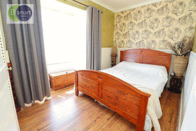 3 bed Semi-Detached for sale Image 7