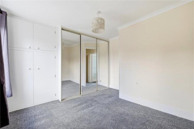 1 bed Terraced to rent Image 9