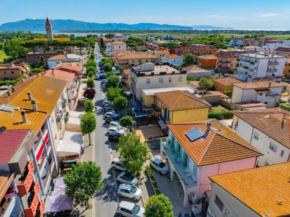 WhatsApp Image 2025-