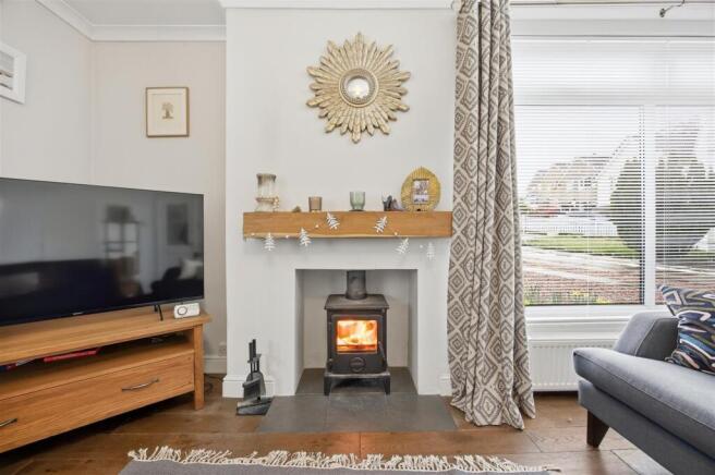 103_LARKFIELD_RD_LENZIE_020.JPG