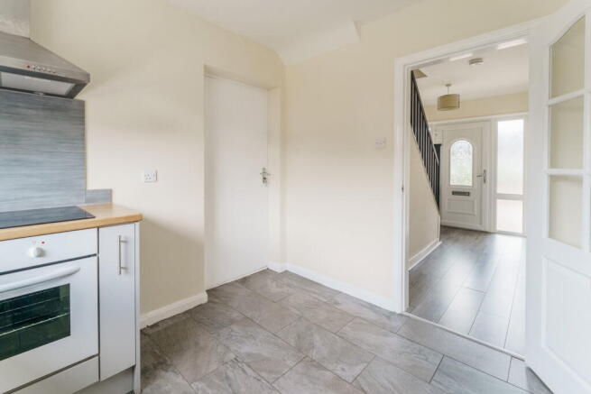 3 bed Semi-Detached for sale Image 4
