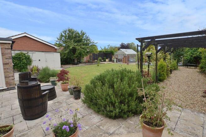 Attractive Rear Garden