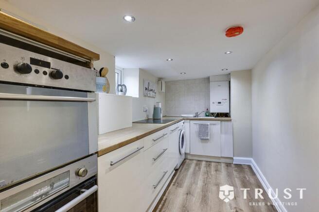 2 bed Terraced for sale Image 4
