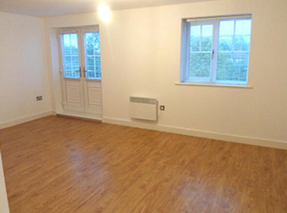 2 bed Flat to rent Image 5