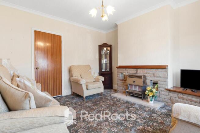 3 bed Semi-Detached for sale Image 12