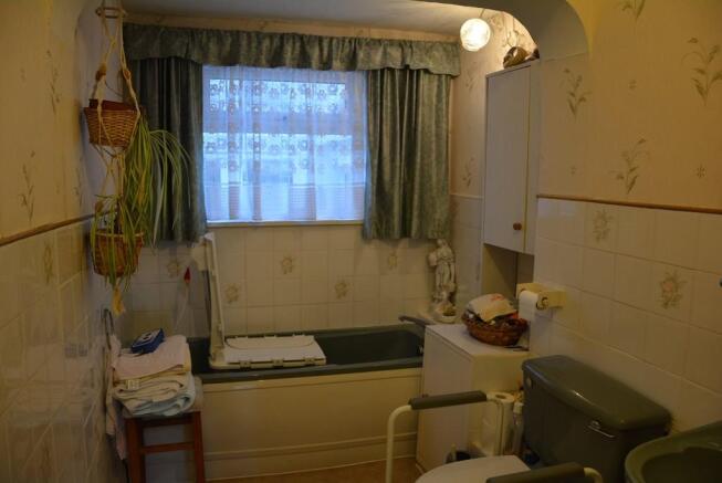 Photo 10