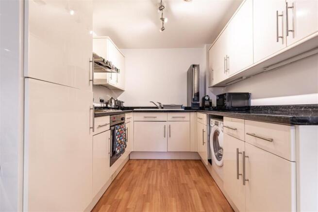 Hemnall Mews 12