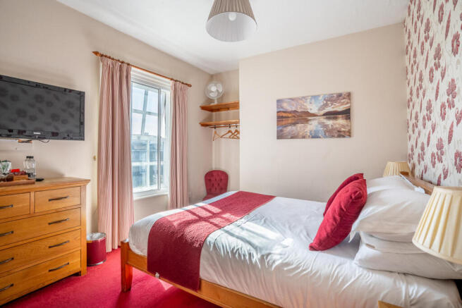 18 bed Terraced for sale Image 10