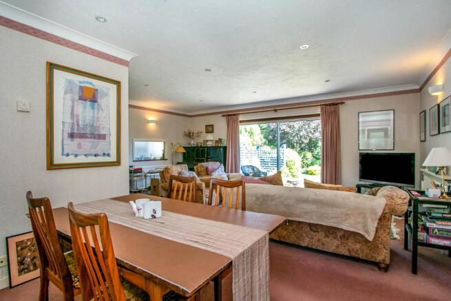 Dining Room/Lounge
