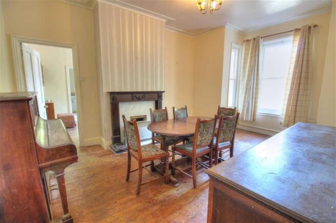 Dining Room: