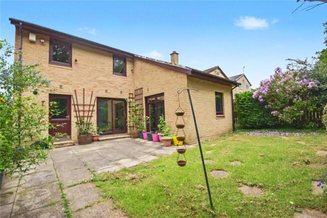 3 bed Detached for sale Image 8