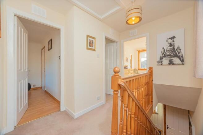 13. Upstairs Hallway.jpg