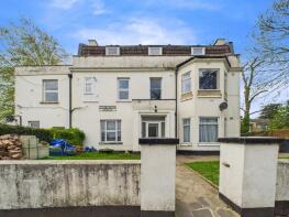 8, Stonegrove House, Stonegrove, Edgware HA8 7TG