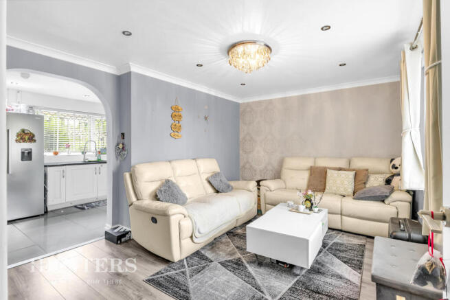 2 bed Semi-Detached for sale Image 4