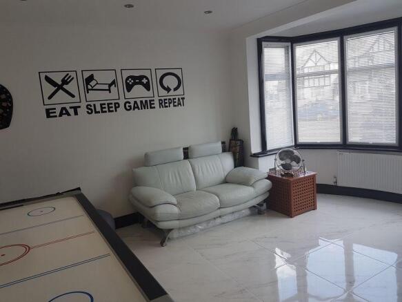Photo 5