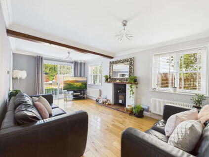Diamond Close, Winfarthing, Diss, IP22 2EW