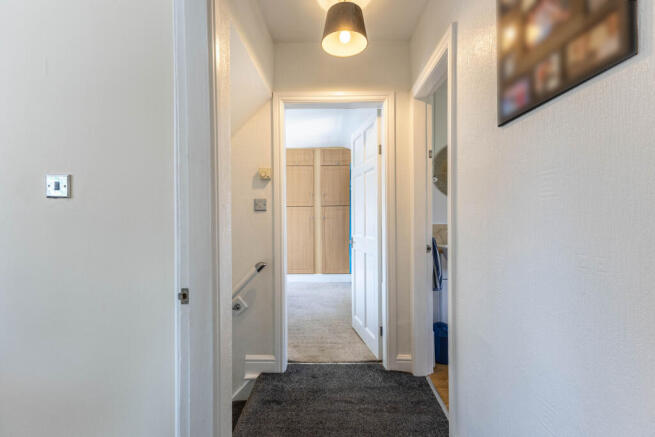 3 bed Semi-Detached for sale Image 11