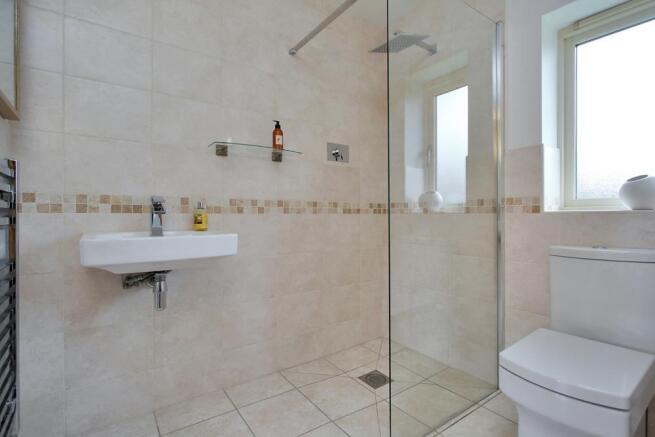 ENSUITE SHOWER ROOM