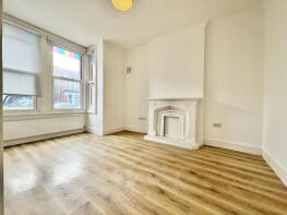 28, Elmdale Road, London N13 4UL
