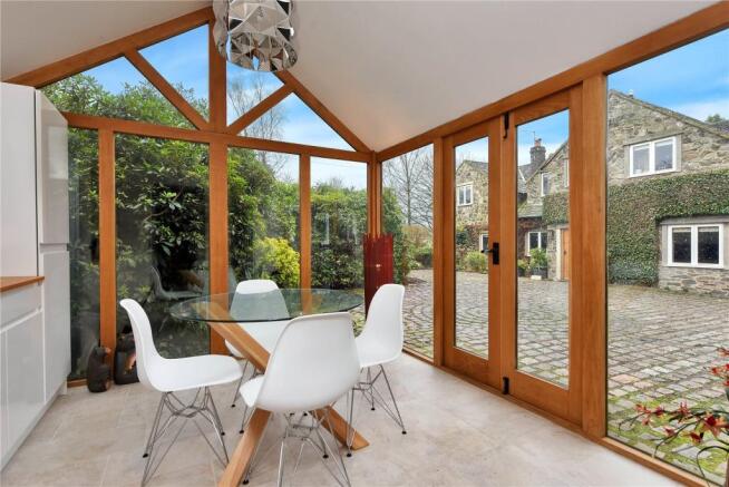 Annex Conservatory
